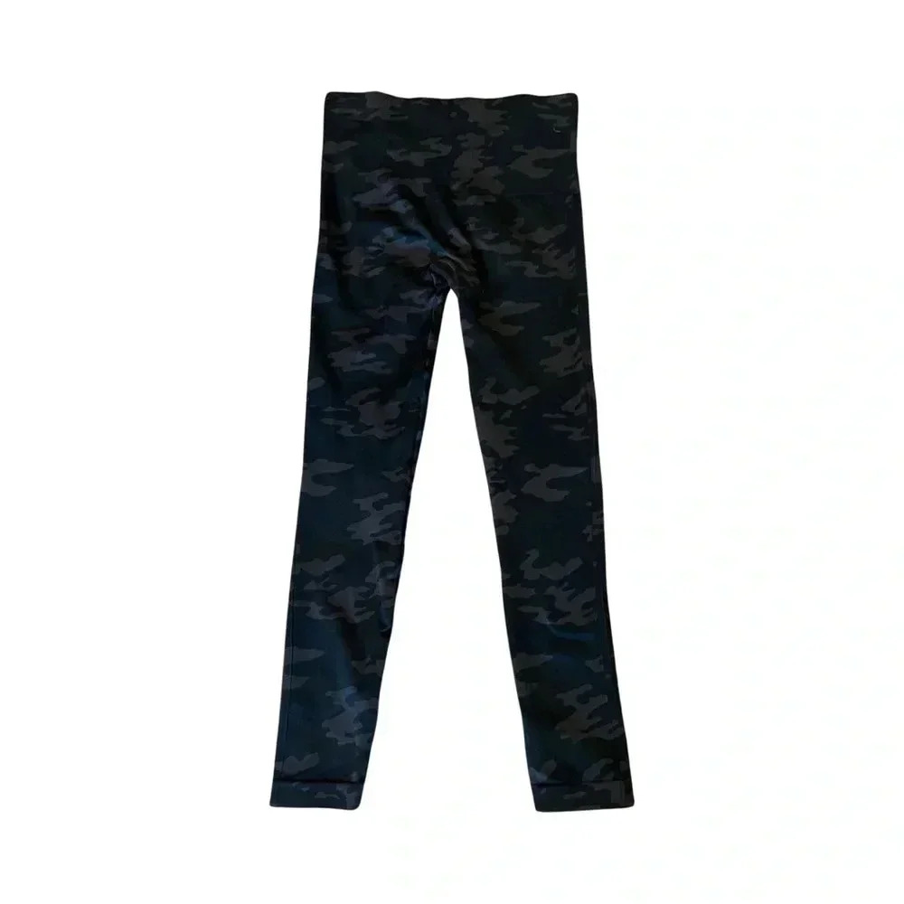 Spanx Look at Me Now Seamless Leggings Black Camo High Rise Womens Medium M